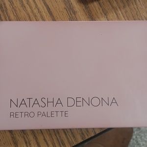 Natasha Denona retro palette